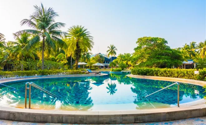 Rénovation de pourtour de piscine en pierre naturelle, La Cadière-d'Azur, Home Creative